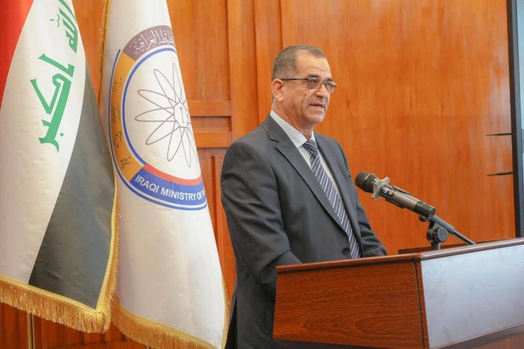 photo_5246981943335783303_y